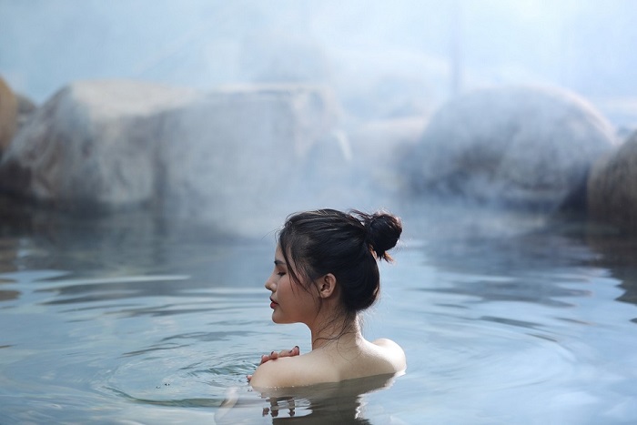 Ghé suối nước nóng để tận hưởng những phút giây thư giãn nhất tại Điểm du lịch gần sân bay Phù Cát Bình Định