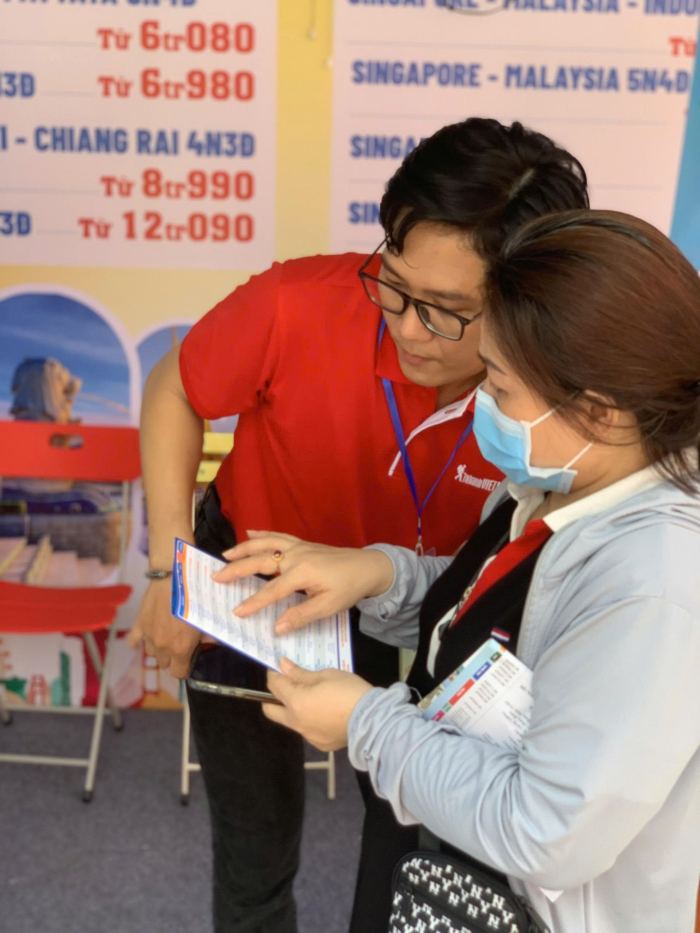 Lữ Hành Việt Nam Tung 