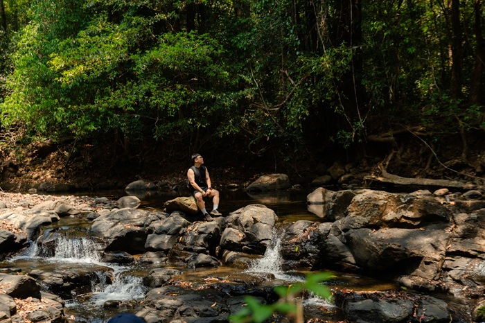 Tận hưởng khoảnh khắc nghỉ chân, hòa mình vào nhịp chảy chậm rãi của thiên nhiên. 