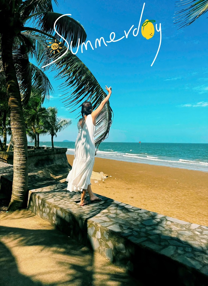 Du lịch biển Hải Tiến Thanh Hóa cách Hà Nội tầm 170km