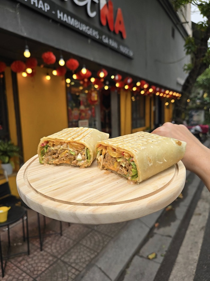 quán ăn ngon phố Tô Hiệu Cầu Giấy Những chiếc bánh tacos hấp dẫn tại quán ăn ngon phố Tô Hiệu Cầu Giấy