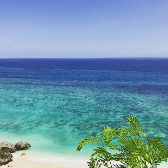 Kinh nghiệm khám phá bãi biển Padang Padang Bali 