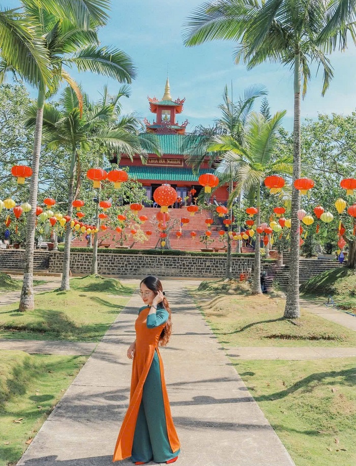 Chùa Hoa Nghiêm cũng là chùa đẹp ở Bảo Lộc Lâm Đồng cho du khách