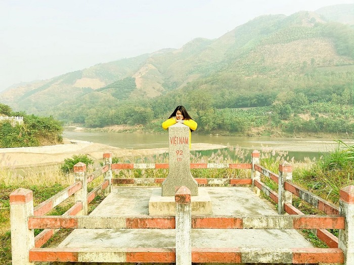 Cột mốc 92 Lào Cai