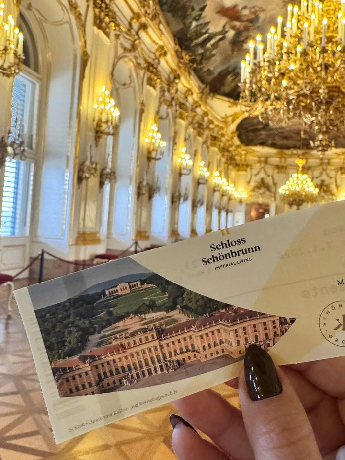 du khách cần lưu ý khi ghé thăm cung điện Schonbrunn Áo