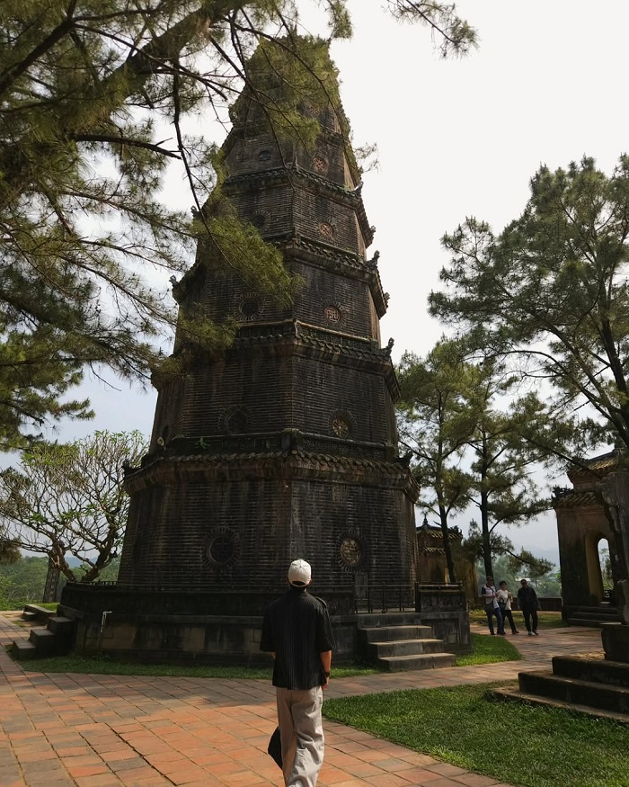 Chùa Thiên Mụ là điểm du lịch tâm linh nổi tiếng miền Trung rất linh thiêng