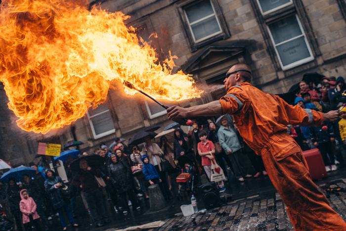 Các lễ hội mùa hè ở châu Âu - Lễ hội Edinburgh Festival Fringe – Scotland