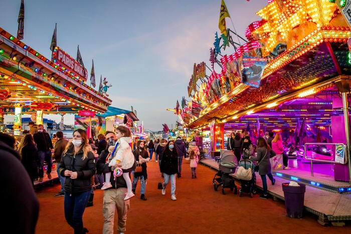 Các lễ hội mùa hè ở châu Âu - Lễ hội ánh sáng và pháo hoa Fête de Genève – Thụy Sĩ