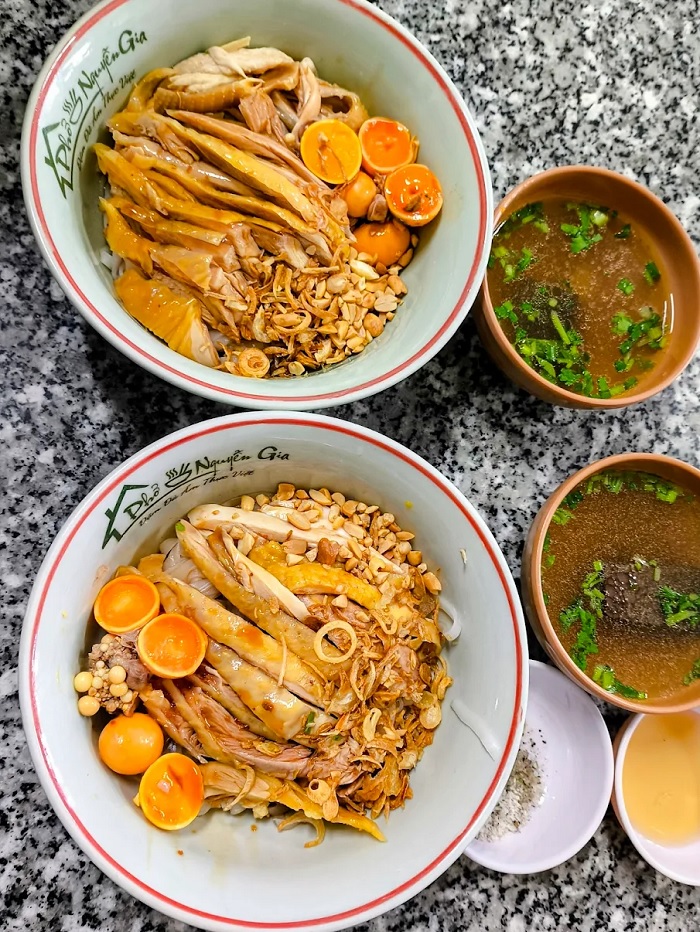 Quán ăn ngon ở Đà Lạt với món phở hấp dẫn