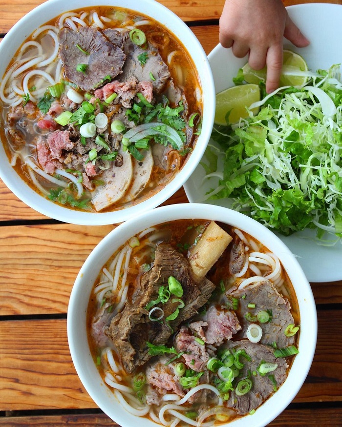 Quán ăn ngon rẻ ở Huế nhất định phải thử bún bò