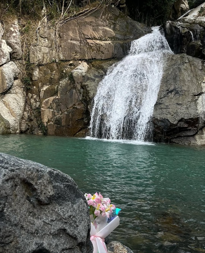 Thác Khe Vằn Quảng Ninh góc nào lên hình cũng đẹp