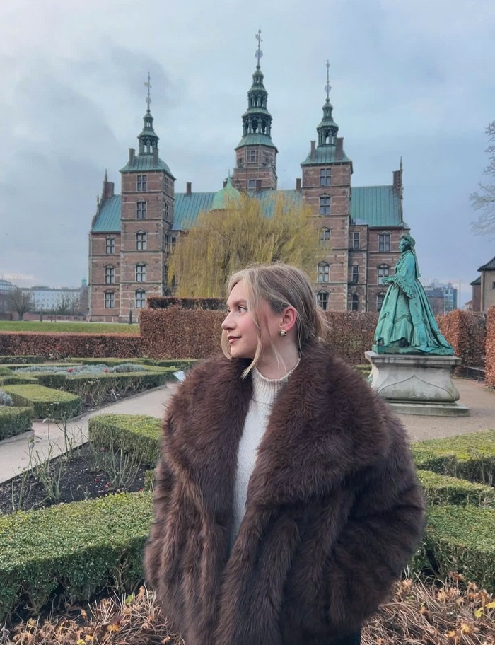 Nhiều điểm sống ảo đang chờ khách Tour du lịch châu Âu từ Hà Nội giá tốt nhất