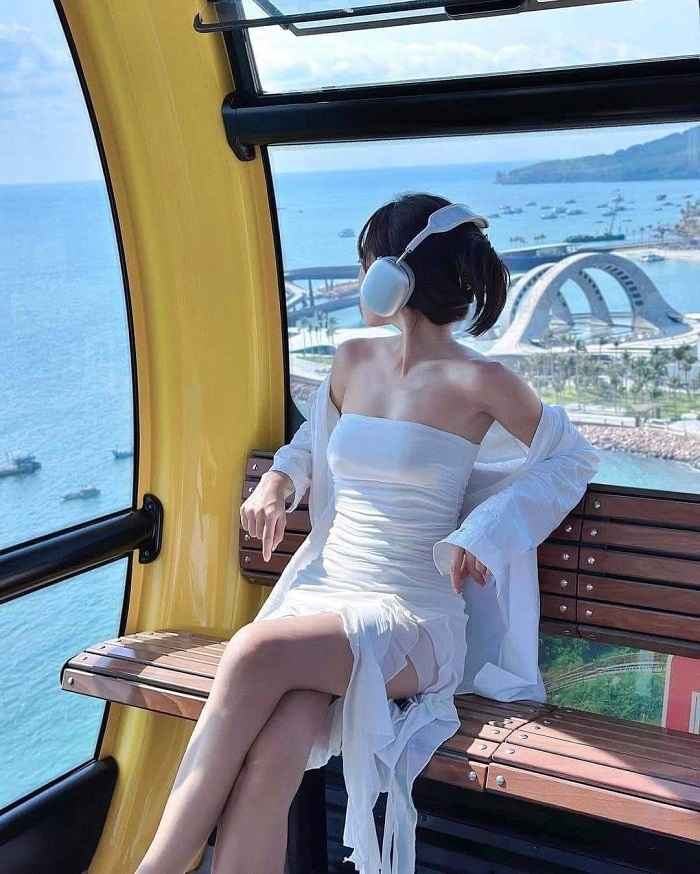 Tha hồ ngắm cảnh từ tuyến cáp treo Việt Nam đẹp nhất Châu Á