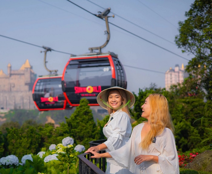 Top tuyến cáp treo Việt Nam đẹp nhất Châu Á cũng gọi tên cáp treo Bà Nà Hills