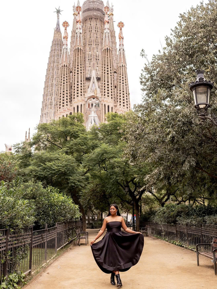 Chiêm ngưỡng vương cung thánh đường Sagrada Família Tây Ban Nha