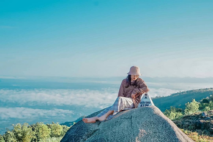 cung đường trekking ở miền Nam - núi Chứa Chan
