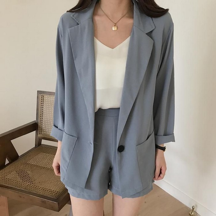 Matching-Blazer-and-Shorts-Sets-Fashion-Trend-of-2023-3
