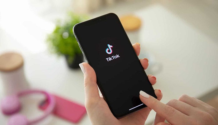 Những app chỉnh màu film cho video xịn mịn