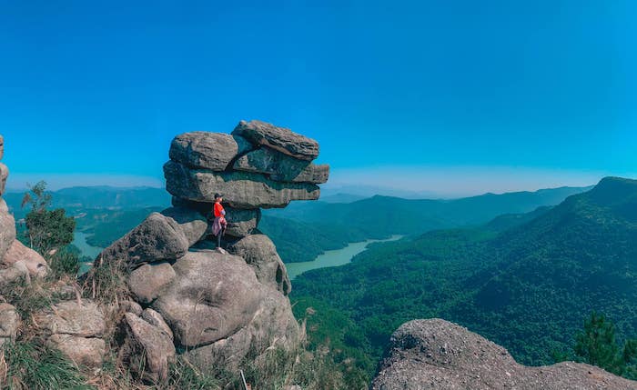 núi đá chồng quảng ninh