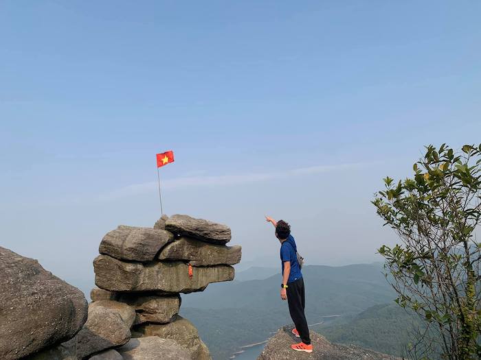 núi đá chồng quảng ninh