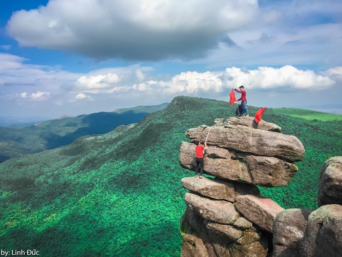 núi đá chồng quảng ninh 