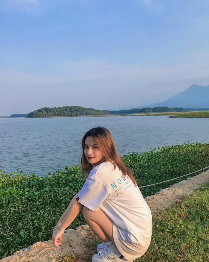 Dã ngoại thảnh thơi vào ngày cuối tuần sôi nổi tại các hồ nước đẹp ở Hà Nội