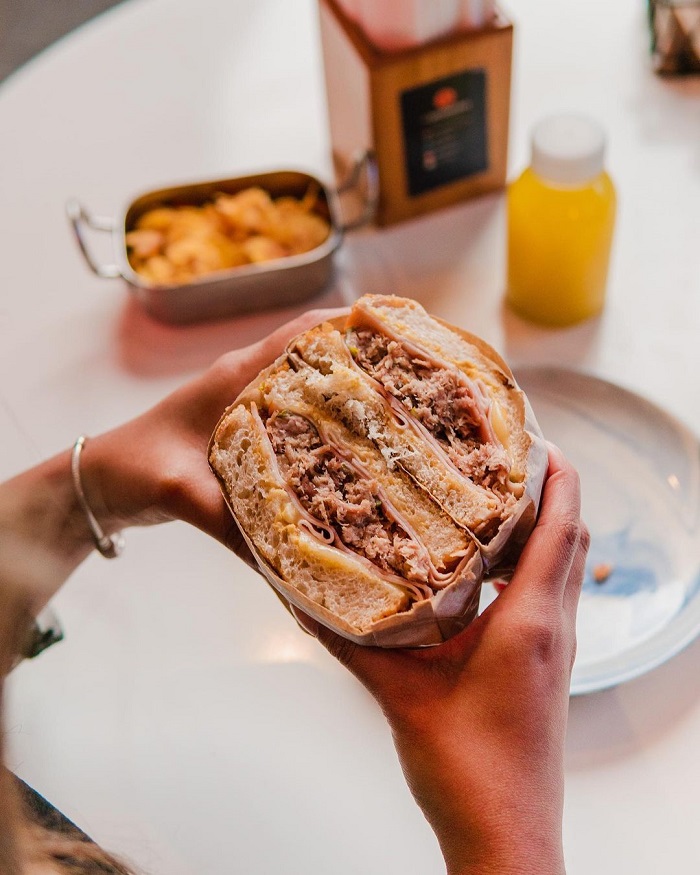 món ngon Cuba - sanwich 