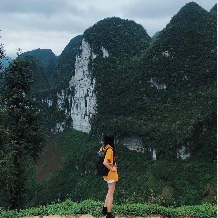 Review 5 ngày lang thang du lịch từ Hà Giang sang Cao Bằng của gái xinh 9x
