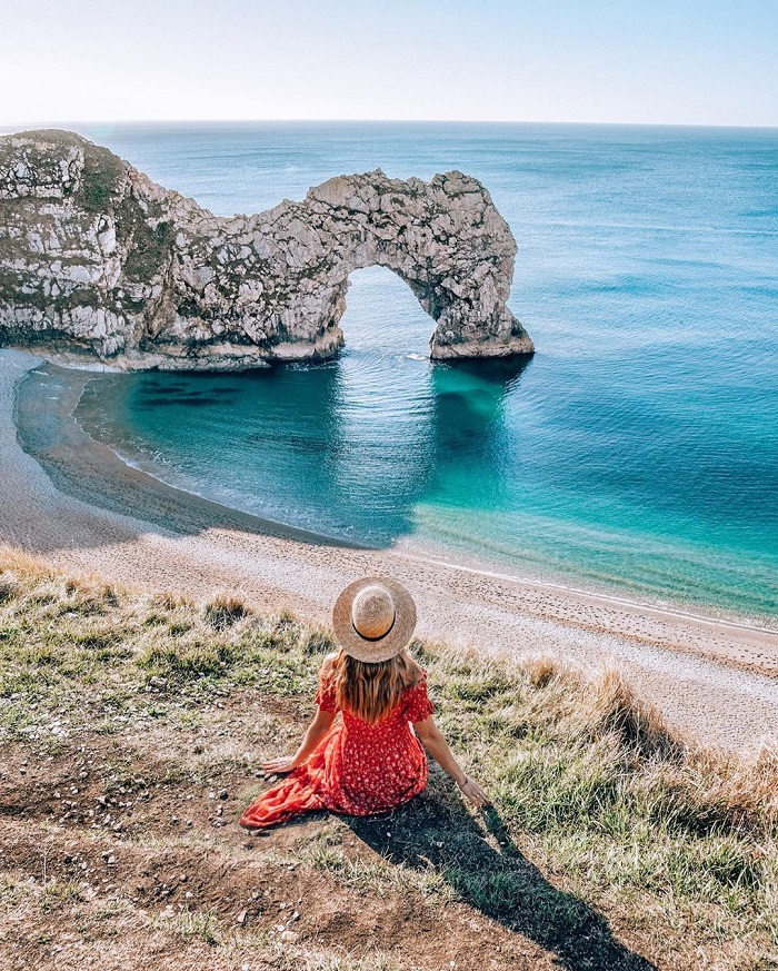 bãi biển đẹp nhất châu Âu với cổng vòm Durdle Door