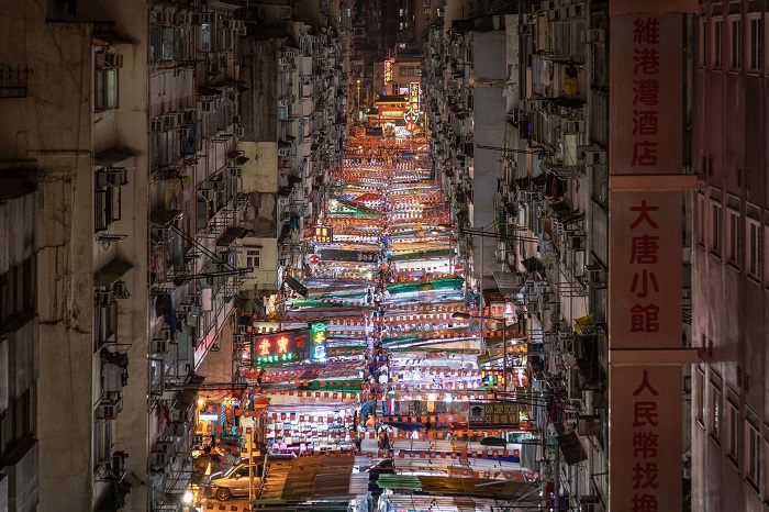 những gian hàng tại chợ đêm Temple Street Hồng Kông