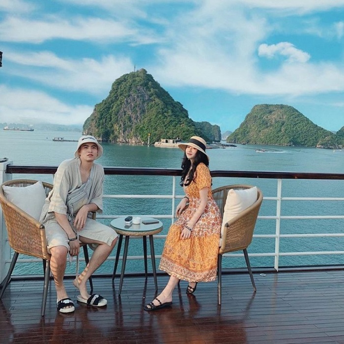 Núi bài thơ quảng ninh 