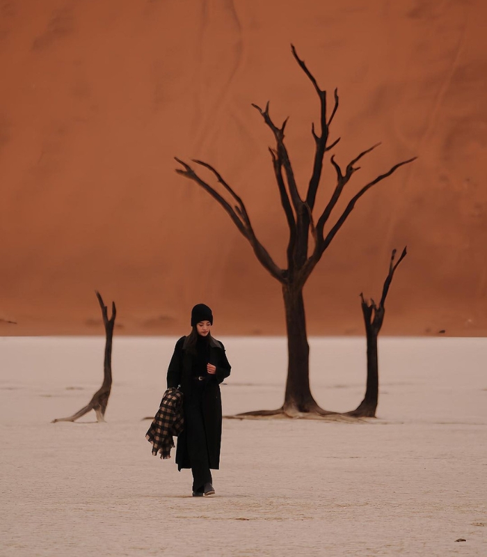 Du lịch Namibia - Sossusvlei và Deadvlei nổi tiếng với những cồn cát đỏ cao chót vót