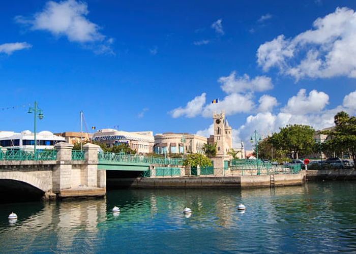 Du lịch Barbados - Tòa nhà Quốc hội là nơi diễn ra nhiều lễ hội, sự kiện