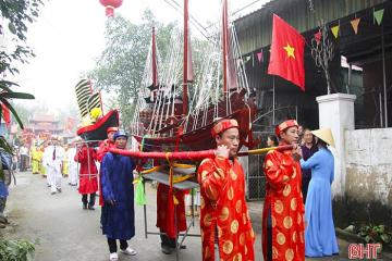 Lễ hội Cầu Ngư làng Cam Lâm là di sản quốc gia