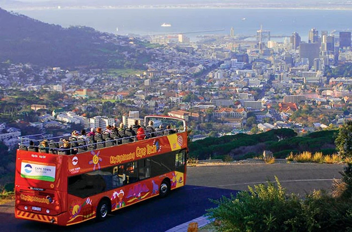 Di chuyển đến Boulders Beach Nam Phi bằng xe bus