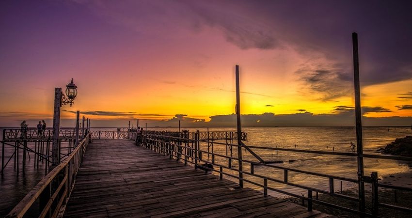 Cầu tình yêu Tanjung Sepat - cẩm nang du lịch Morib Malaysia