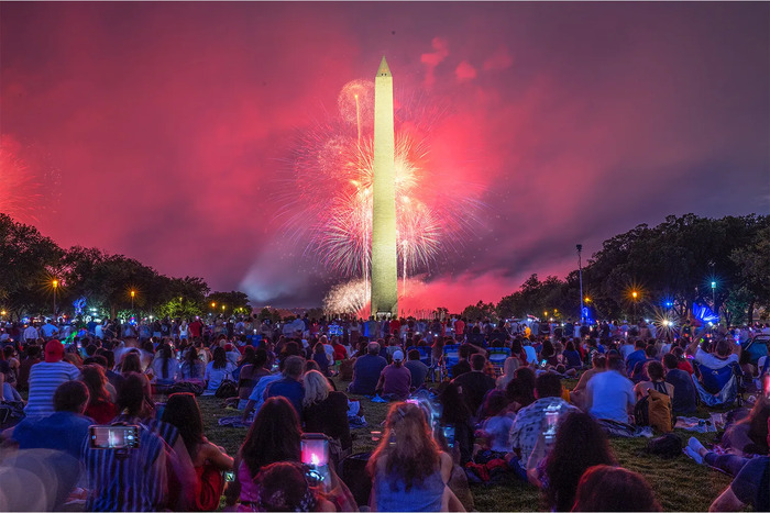 Các lễ hội được tổ chức ở đài tưởng niệm Washington Mỹ 
