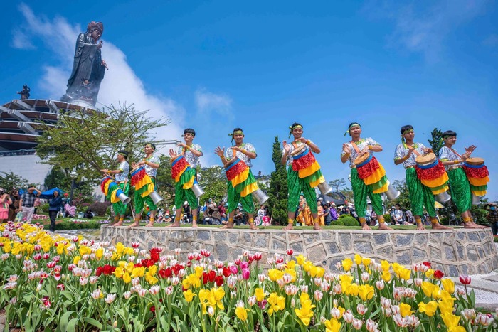Địa điểm đi chơi 30/4 – 1/5 ở Tây Ninh - Núi Bà Đen