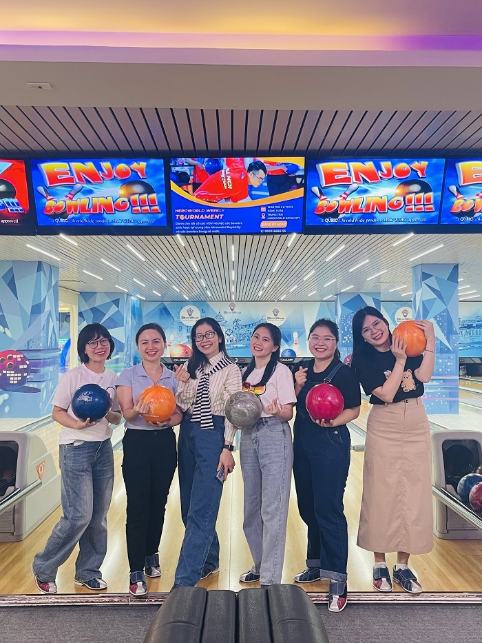Trải nghiệm chơi bowling tại khu vui chơi ở Hà Nội cho người lớn