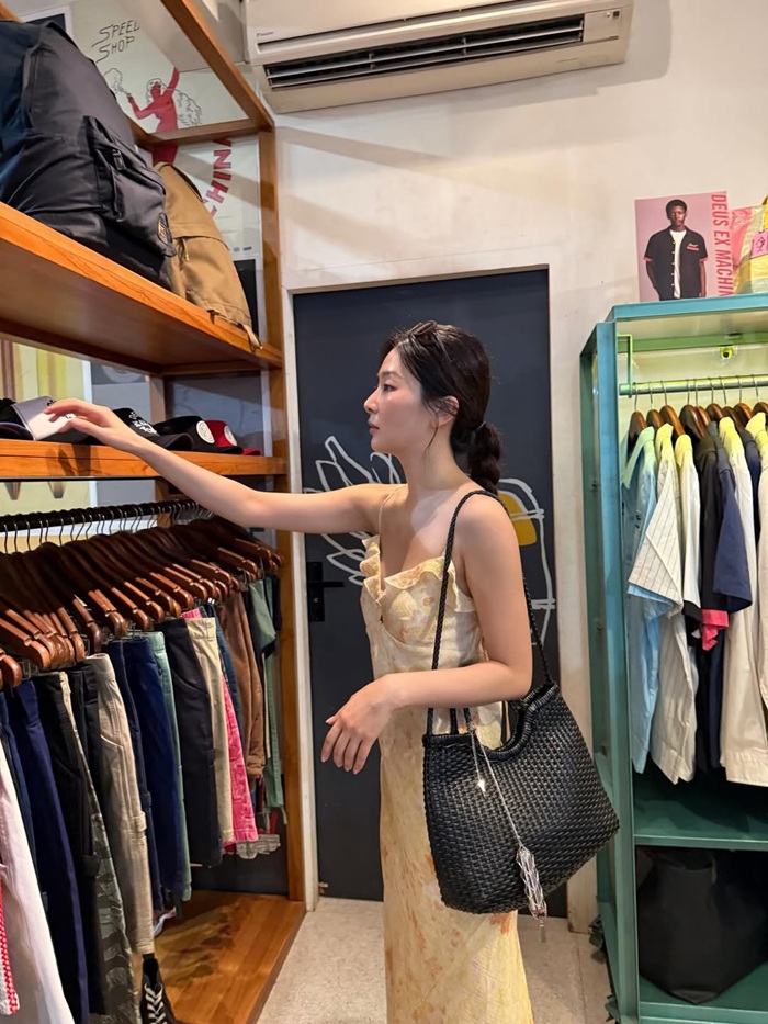 Từ những dự án nhóm đến sự nghiệp solo đầy dấu ấn với album 28 Reasons hay nhóm nhỏ cùng Irene, Seulgi cho thấy khả năng biến hóa không giới hạn. Ảnh: Instagram nhân vật