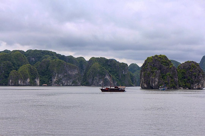 Cát Dứa là một trong những bãi biển đẹp nhất Hải Phòng mang đến những trải nghiệm thú vị