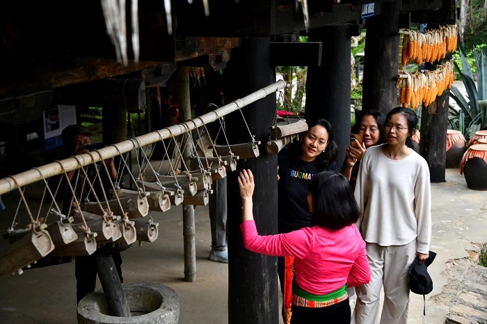 Bảo Tàng Không Gian Văn Hóa Mường giúp du khách hiểu hơn về người Mường