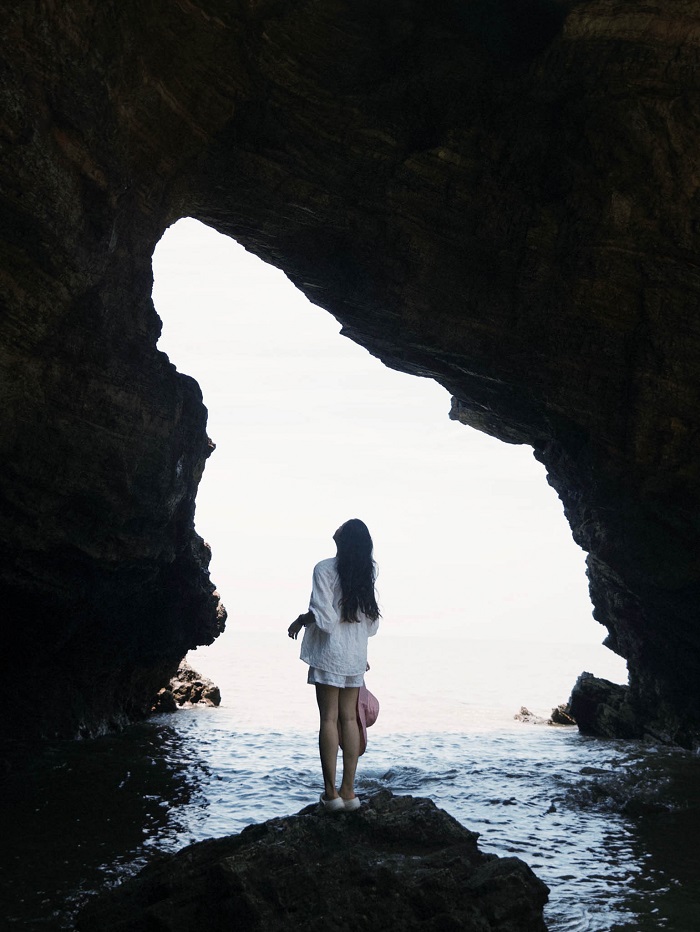 Hang Mũi Trâu độc đáo ở biển Quỳnh Nghệ An