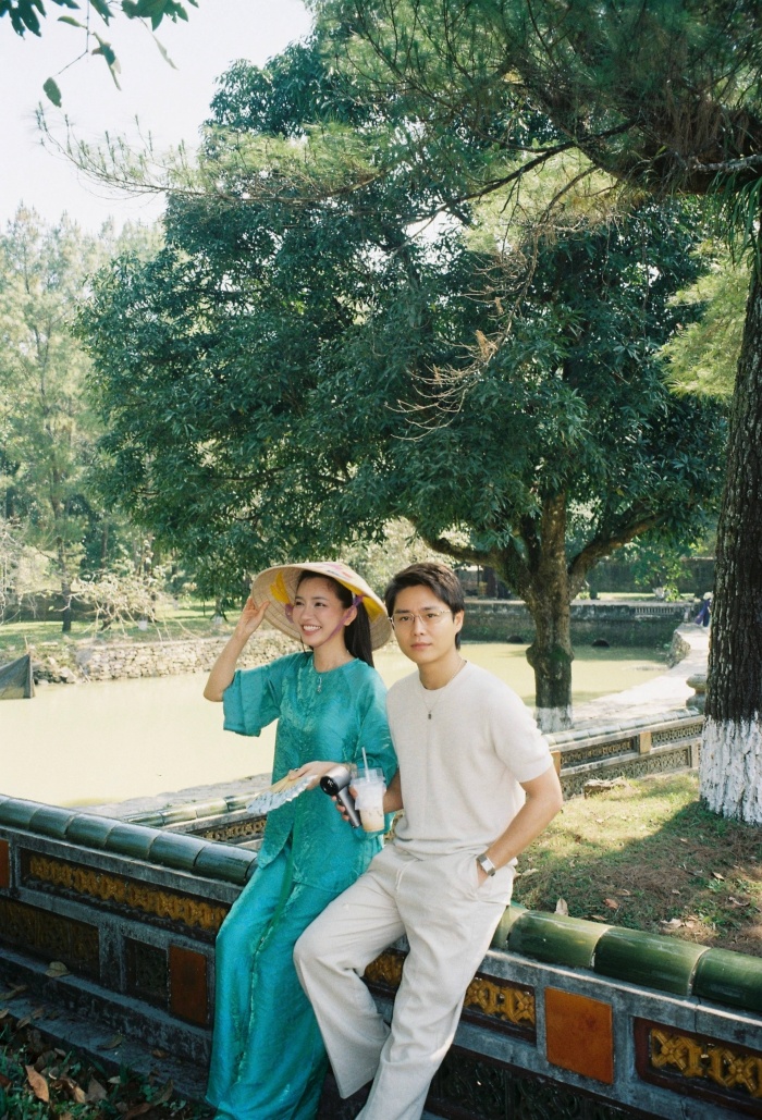 Nhiều người cho rằng đây chính là “cột mốc đánh dấu danh phận” của cặp đôi, khép lại chuỗi ngày úp mở kéo dài suốt thời gian qua.