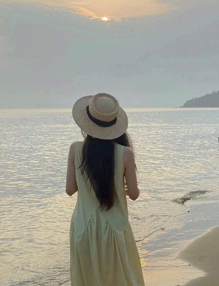 Để ra đảo Cô Tô Quảng Ninh trước hết bạn cần tới cảng Cái Rồng