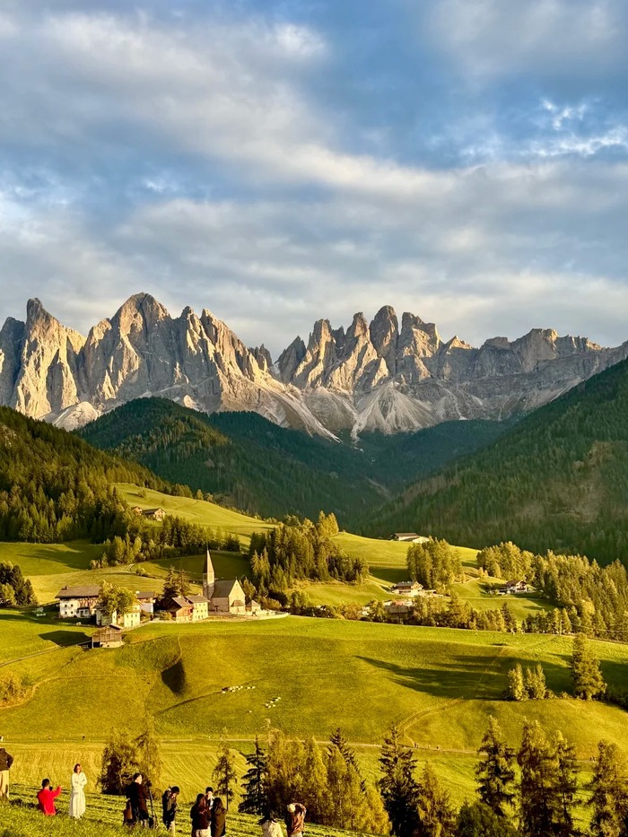 dãy núi Dolomites Ý được mệnh là kiệt tác của thiên nhiên