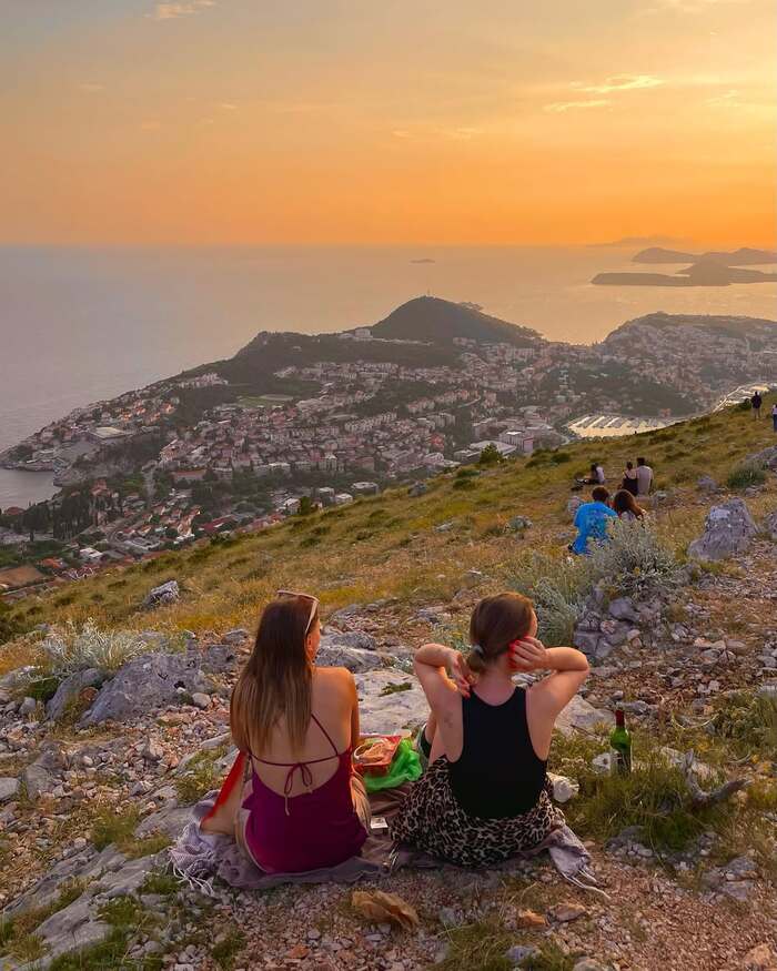 Khám phá các điểm du lịch Dubrovnik Croatia nổi tiếng - Núi Srd