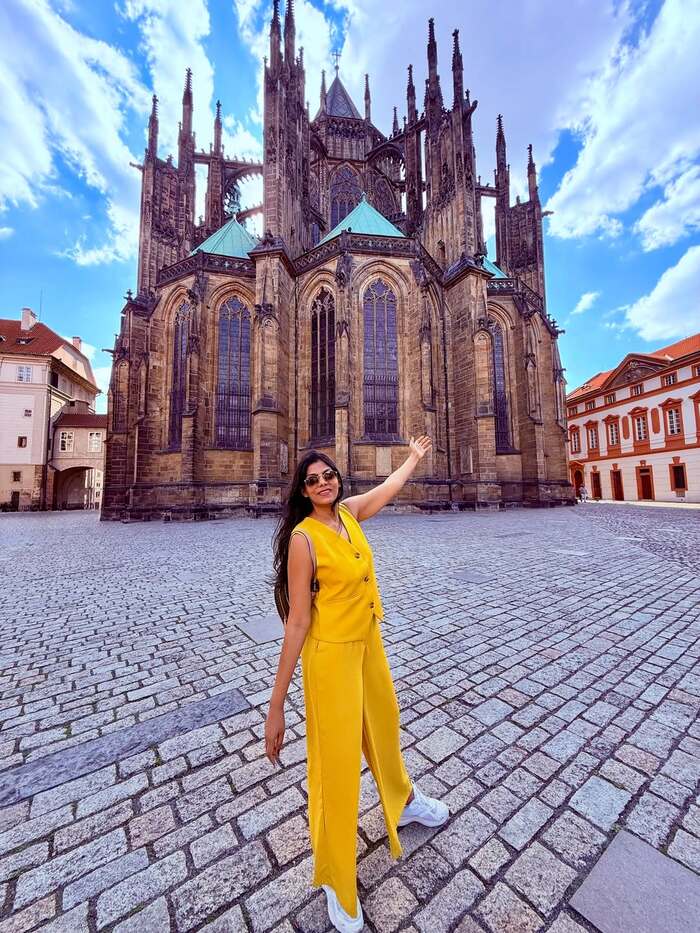 Khám phá các địa điểm du lịch Praha Séc nổi tiếng - Lâu đài Praha