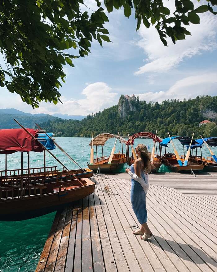Thời điểm ghé thăm hồ Bled Slovenia lý tưởng nhất là tháng 5 - tháng 9