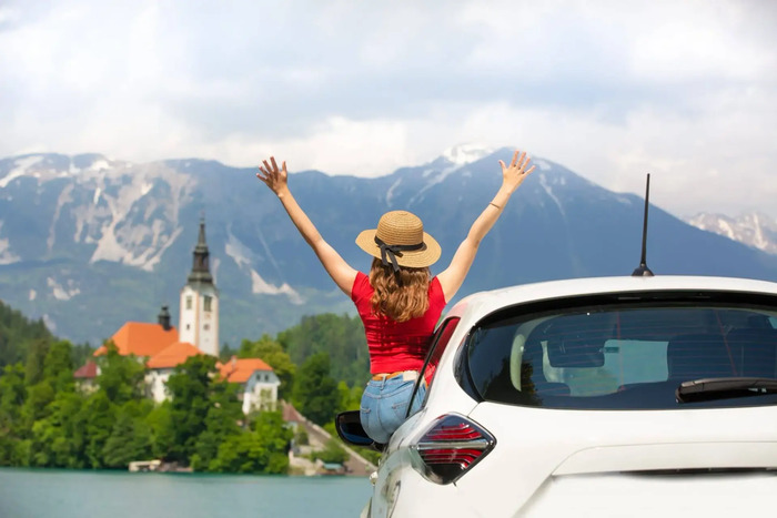 Phương tiện di chuyển đến hồ Bled Slovenia là xe tự lái